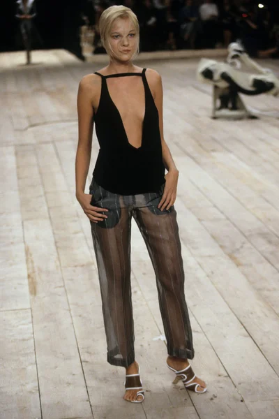 Look 22
